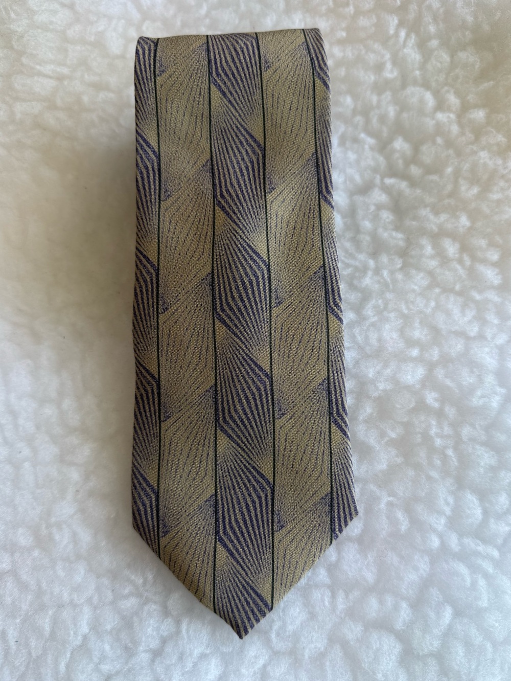EUC Men’s Balenciaga Silk Tie